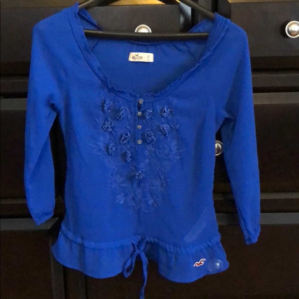 Women’s XS royal blue beautiful gauze top